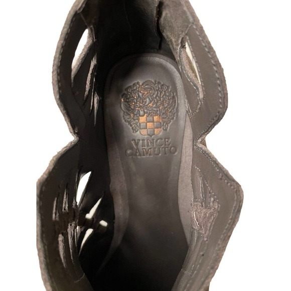 Vince Camuto Peera Cutout Ankle Bootie Boots Suede Leather Graystone Size 8.5M - Picture 5 of 7